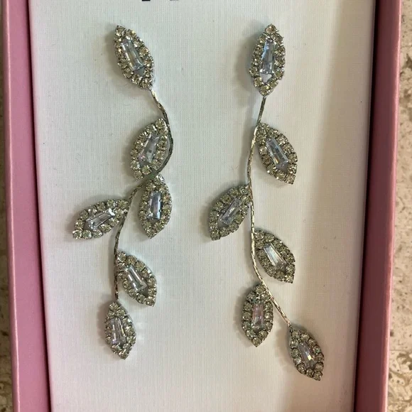 New Piper K Cubic Zirconia Glass Stone Dangle Earrings Lead Safe Nickel Free - Picture 2 of 2